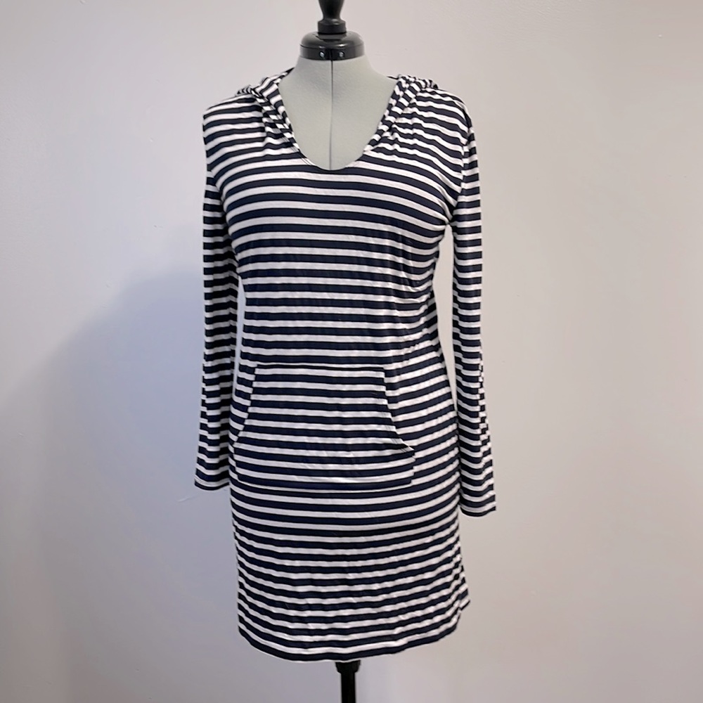 Cute lightweight dress/coverup
